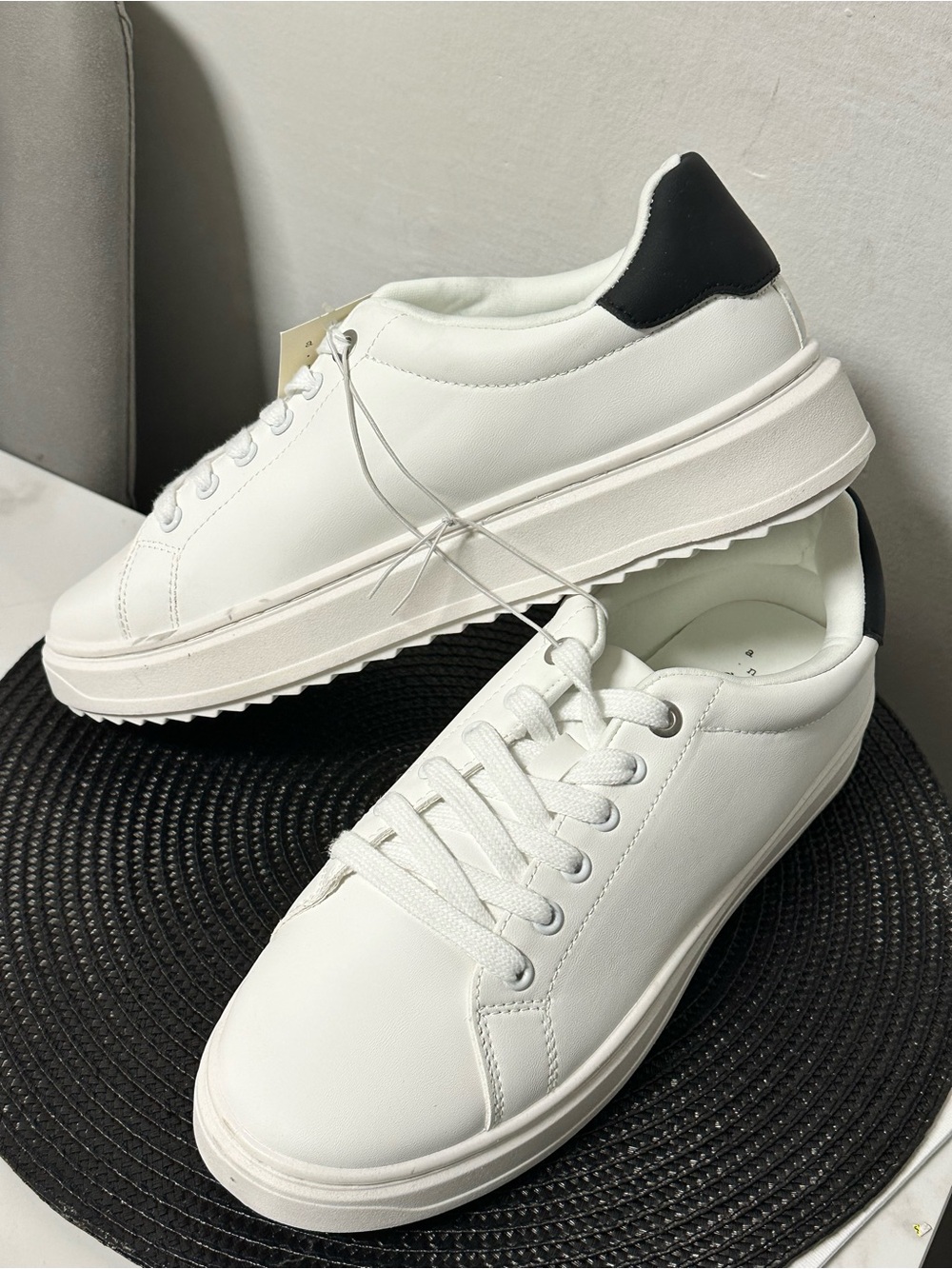 a new day White Low-Top Sneakers with Black Heel Patch